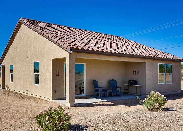 Golf Getaway W/ Patio & Yard! Holiday home Wickenburg