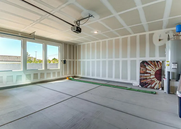 Holiday home Golf Getaway W/ Patio & Yard! *
